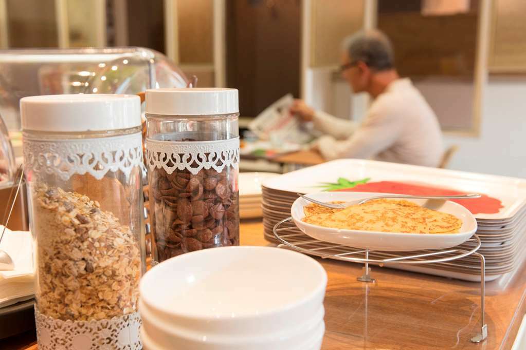 Cit'Hotel Limoges Centre - Lion D'Or レストラン 写真